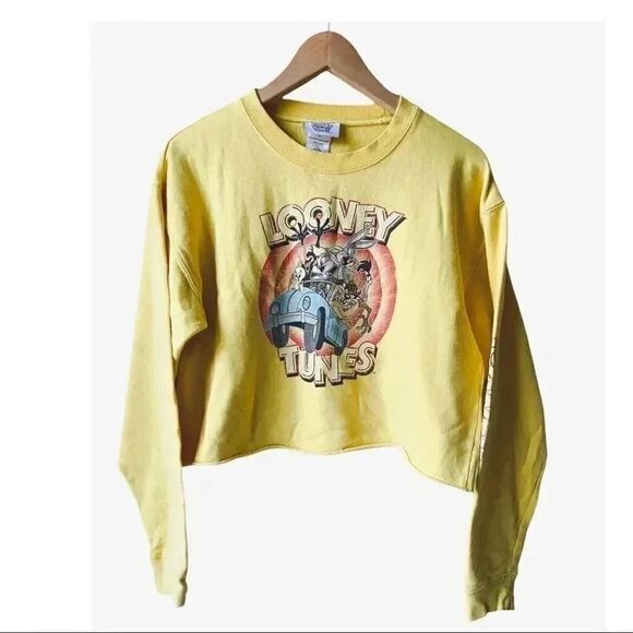 Warner Bros Looney Tunes Yellow Cropped Graphic Sweatshirt SZ M #1430 - Picture 1 of 8